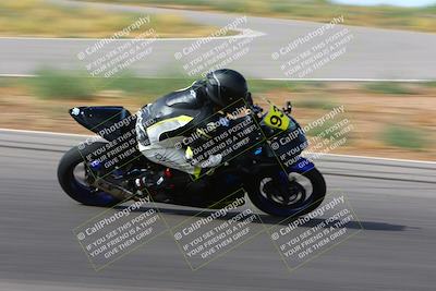 media/Apr-30-2023-CRA (Sun) [[020fcf5d43]]/Race 14-400 Expert-Amateur Superbike/